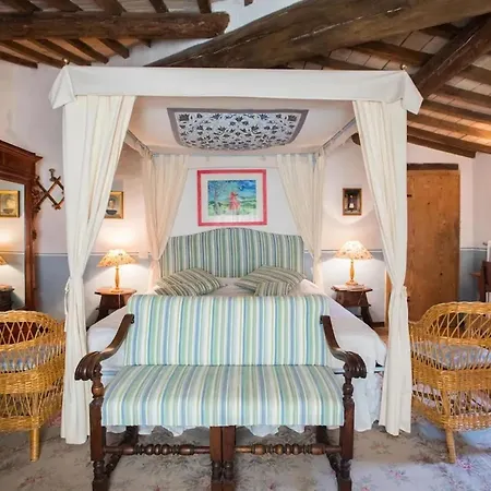 Villa Enchanting In Pieve Santo Stefano With Private Pool
